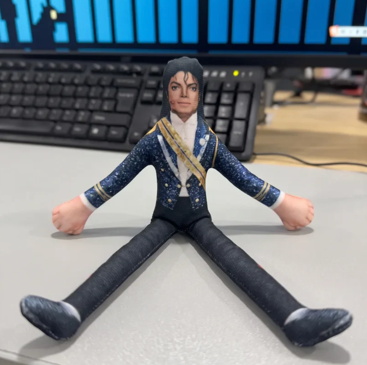 Poupée en peluche Michael Jackson